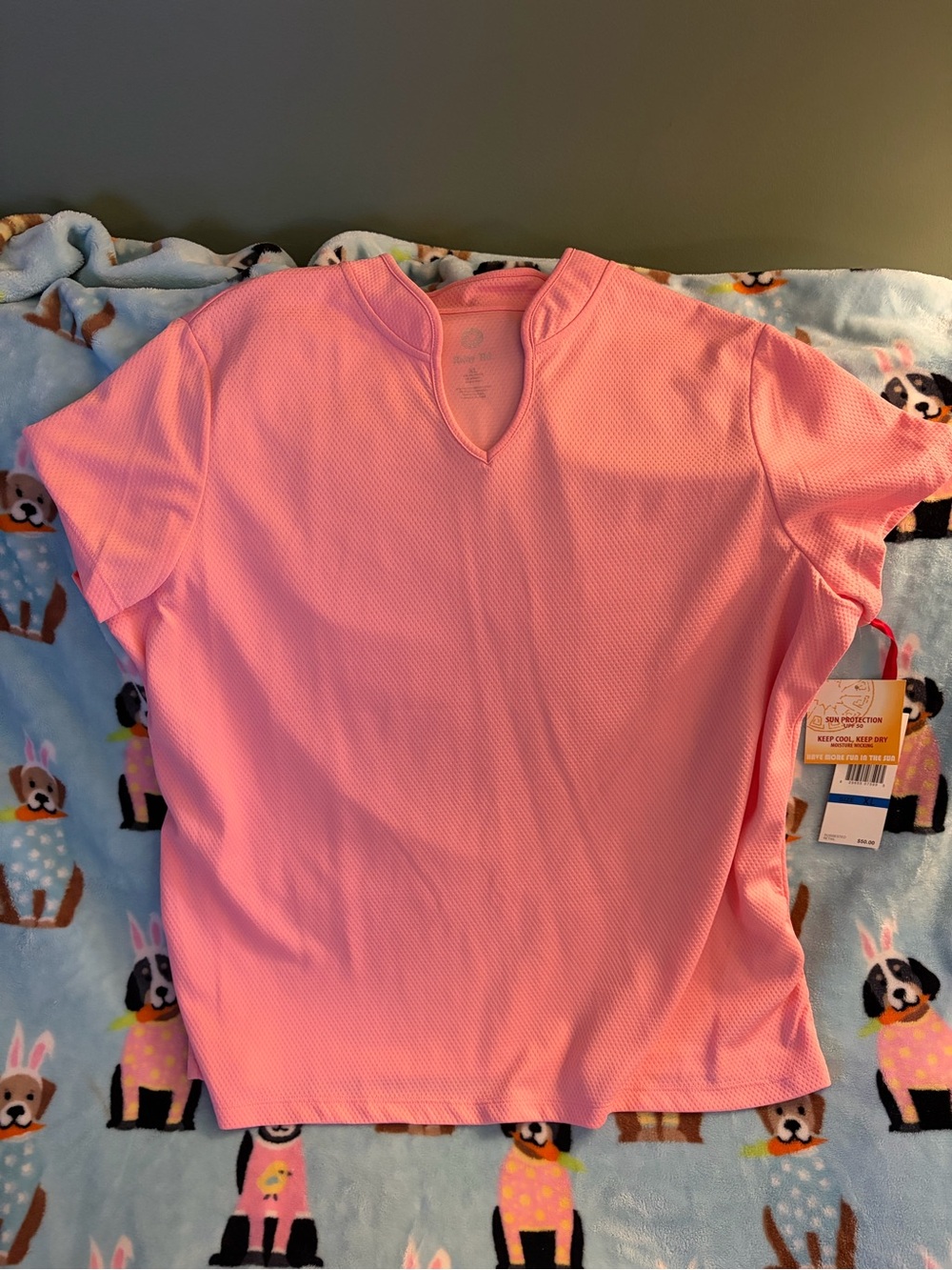 Women’s Pink Short-Sleeve V-Notch Active Top